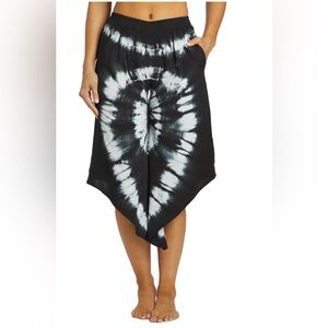 YAK & YETI women large Tie Dye Cropped Bohemian‎ Style Pants harem black white